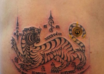 Sak-yant-belgique_Sak-yant-france_Tatouage-Thaï_Tatouage-Thaï-Traditionnel- Tigre Sak Yant