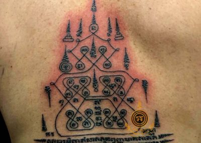 Sak-yant-belgique_Sak-yant-france_Tatouage-Thaï_Tatouage-Thaï-Traditionnel_ (3)(1)(1)
