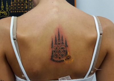 Sak-yant-belgique_Sak-yant-france_Tatouage-Thaï_Tatouage-Thaï-Traditionnel_ Krabong Kwai