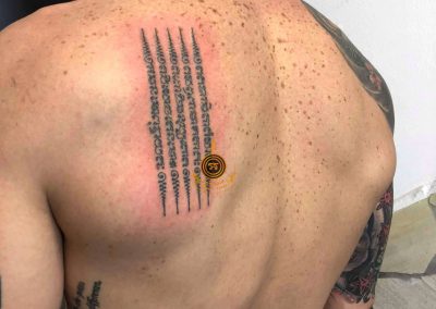 Sak-yant-belgique_Sak-yant-france_Tatouage-Thaï_Tatouage-Thaï-Traditionnel_ Ha Taew
