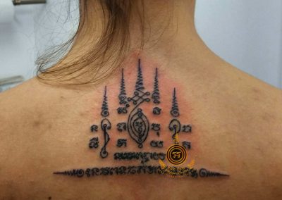 Sak-yant-belgique_Sak-yant-france_Tatouage-Thaï_Tatouage-Thaï-Traditionnel_ Na Maha Samred